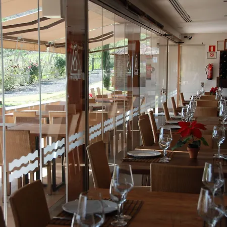 Rural El Mondalon Hotel