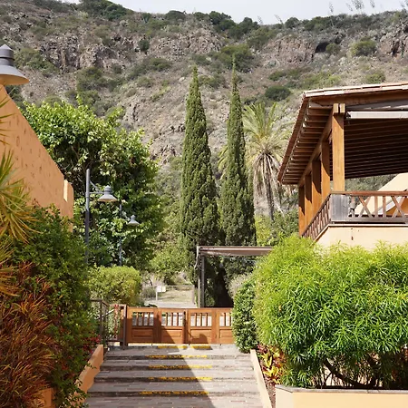 Hotel Rural El Mondalon