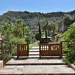 Hotel Rural El Mondalon 4*