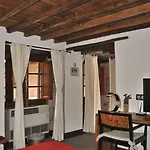 Rural El Mondalon Hotel 4*