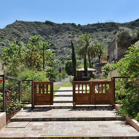 Отель Rural El Mondalon 4*