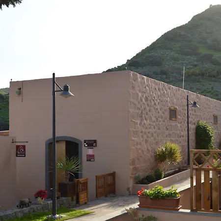 Rural El Mondalón