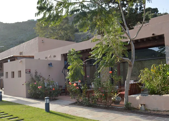 Rural El Mondalon מלון 4*