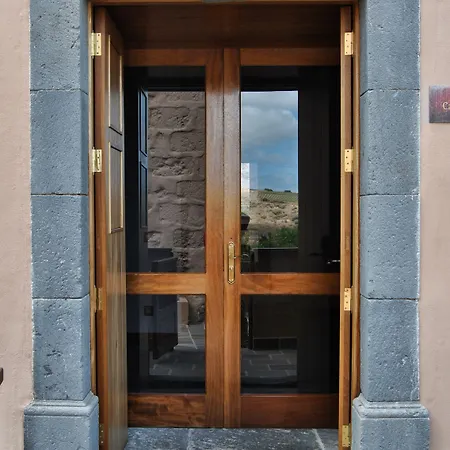 Rural El Mondalon Отель